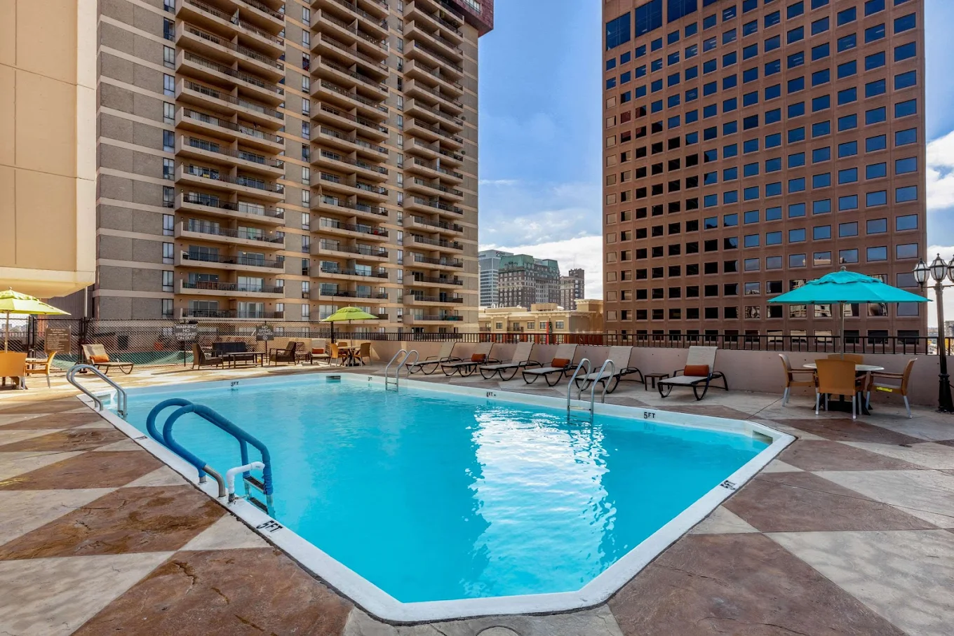 Comfort Inn' The Galt House Hotel